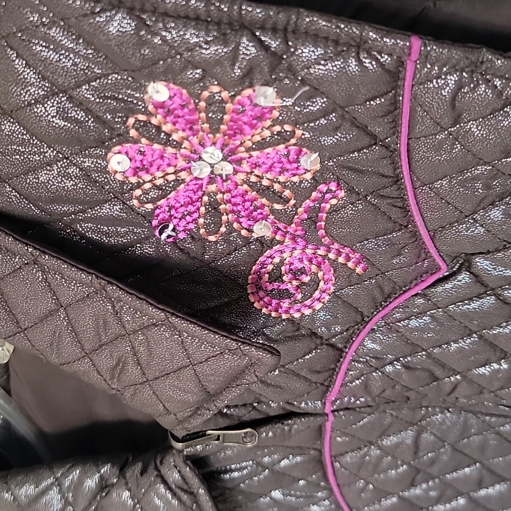 Ladies Reversible Roper Vest - Picture 2 of 7